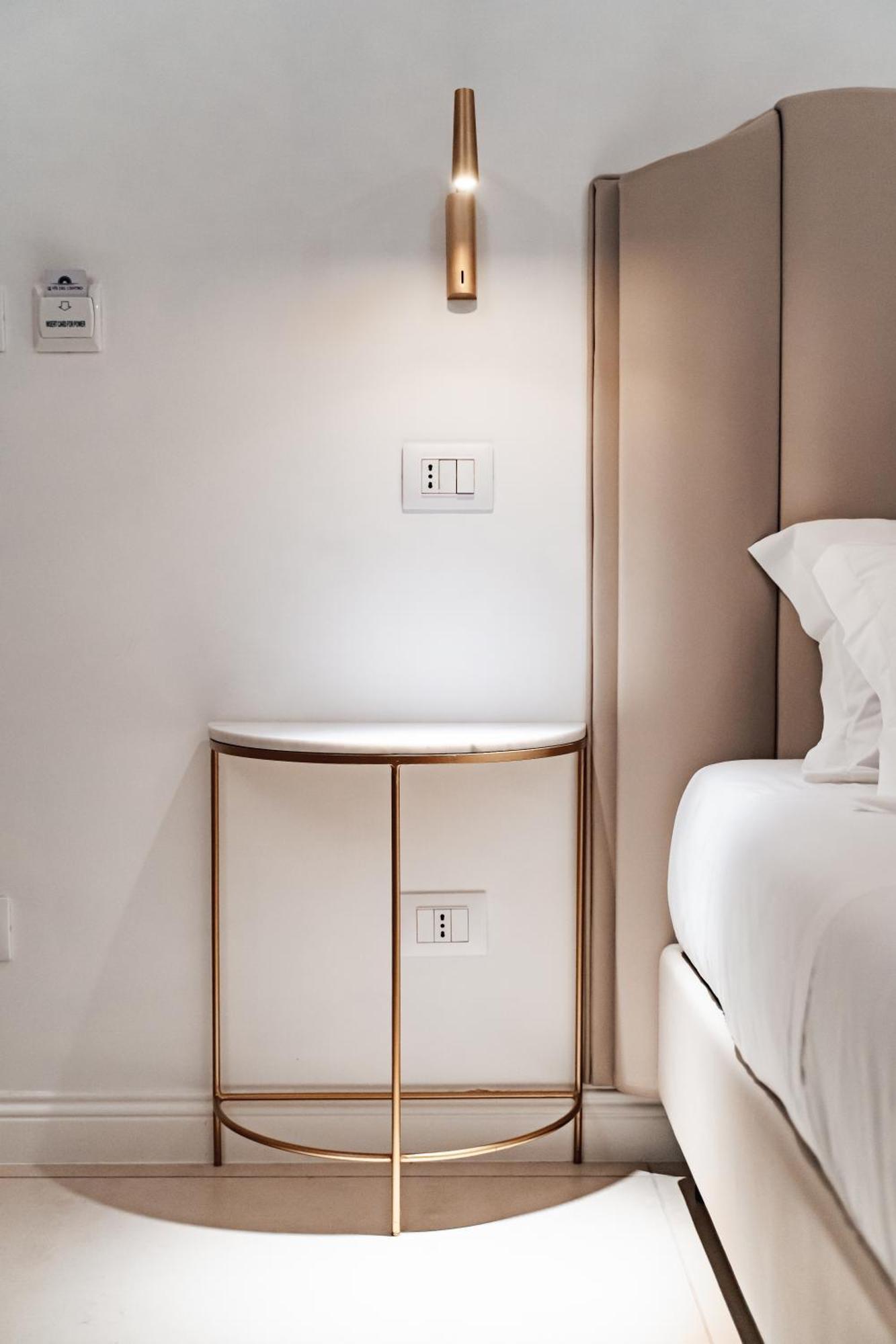 Le Vie Del Centro Luxury Room Matera Bagian luar foto