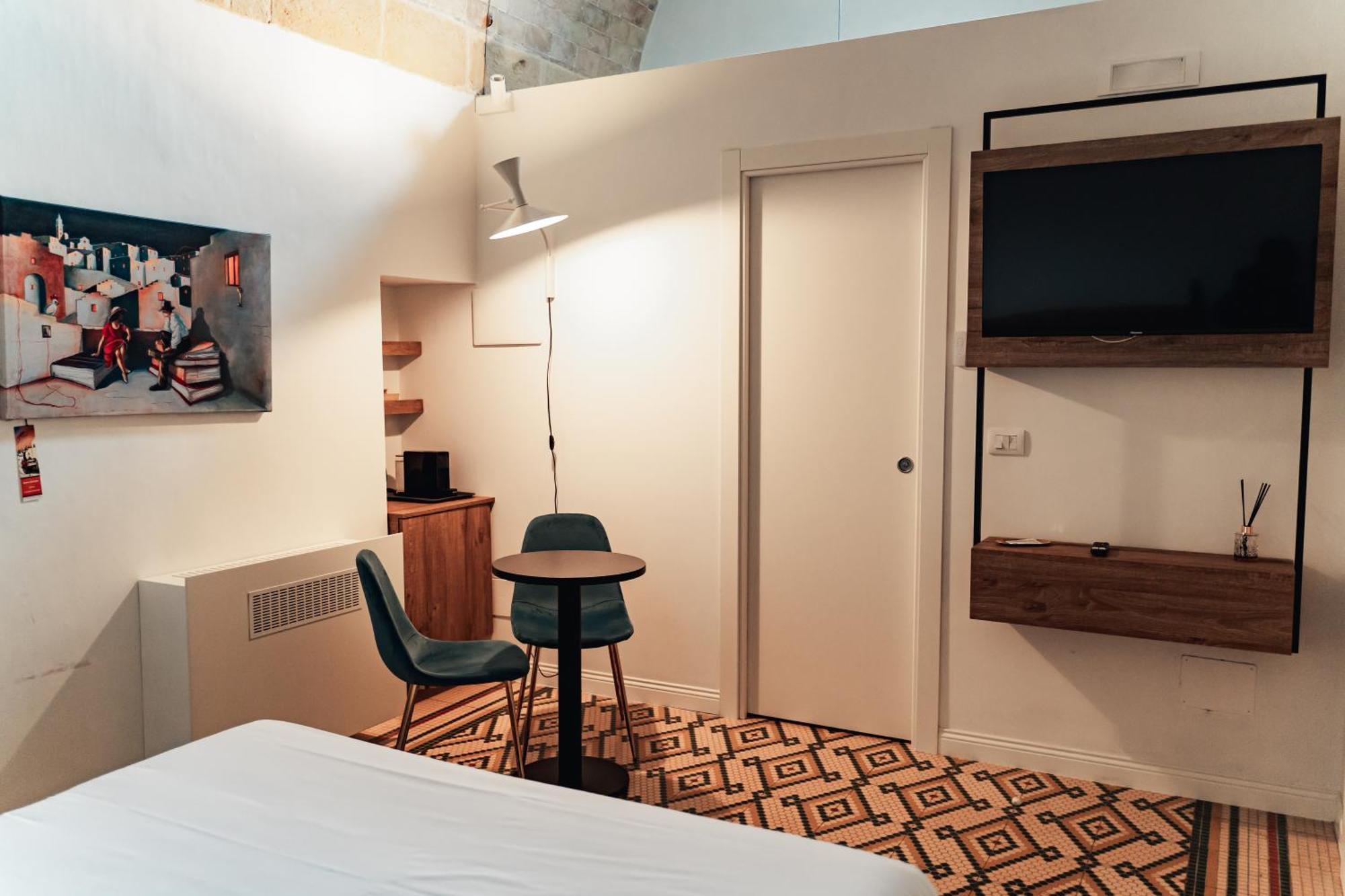 Le Vie Del Centro Luxury Room Matera Bagian luar foto