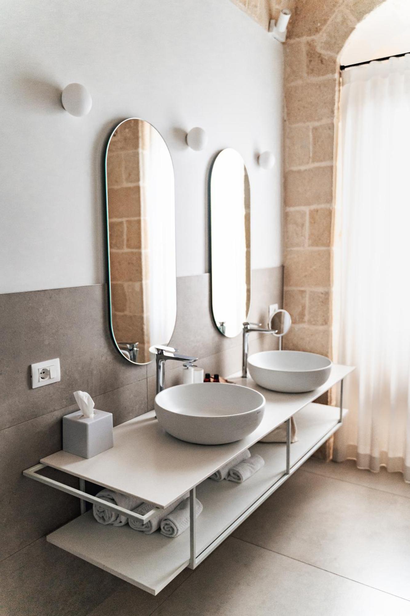Le Vie Del Centro Luxury Room Matera Bagian luar foto