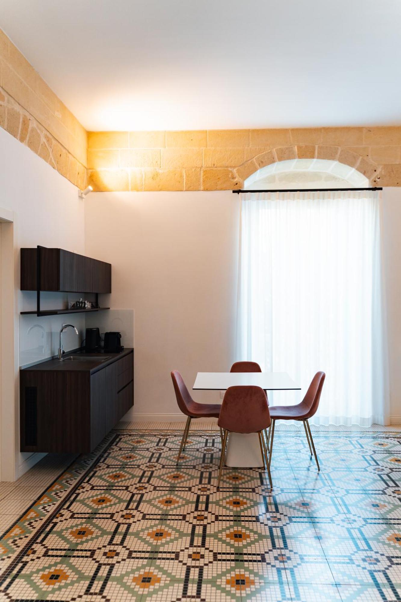 Le Vie Del Centro Luxury Room Matera Bagian luar foto